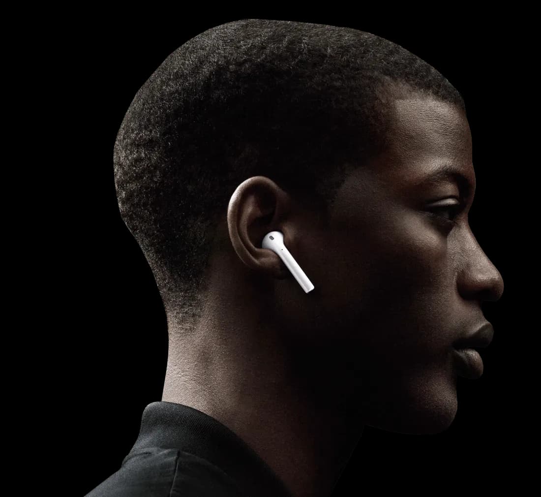 Airpods-PNG-Pic