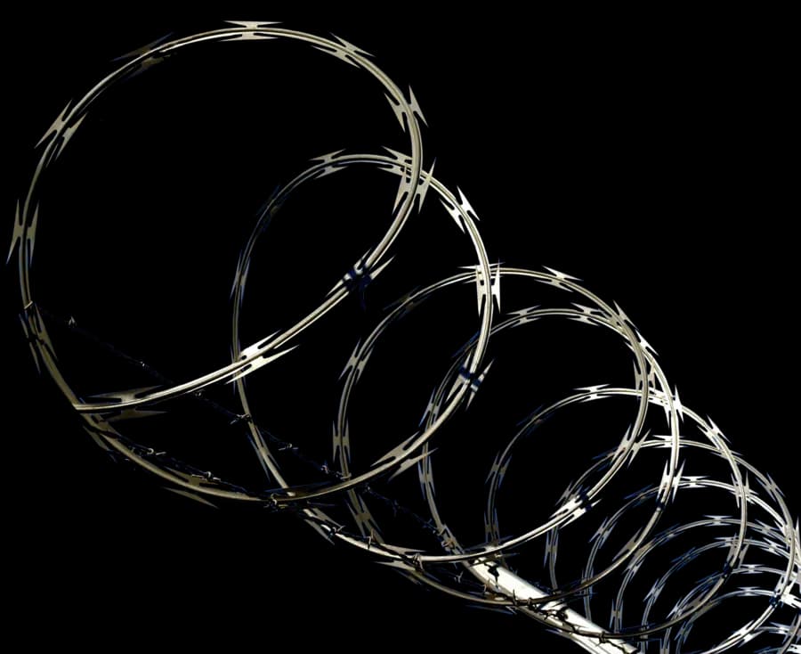 Barbwire-PNG-Free-Download