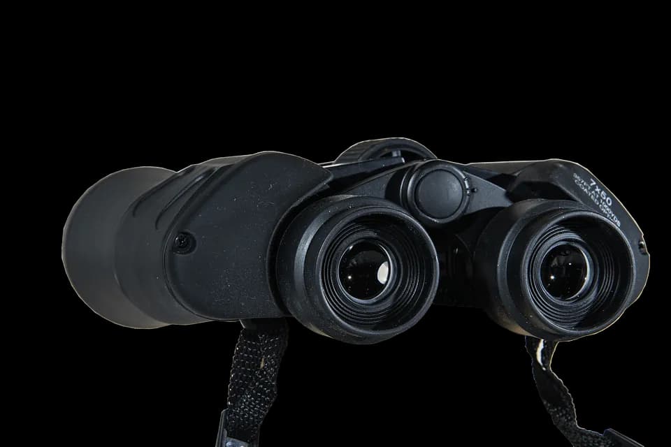 Binocular-PNG-Photo