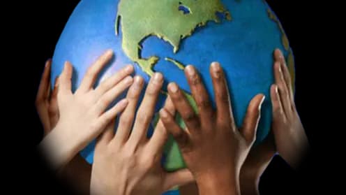 Earth-In-Hands-PNG-Image