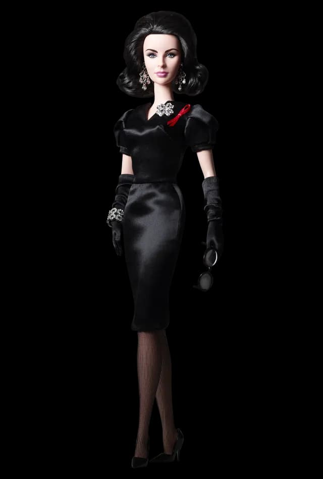 Elizabeth-Taylor-PNG-Clipart