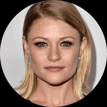 Emilie-De-Ravin-PNG-Pic