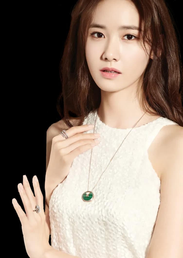 Im-Yoona-PNG-File