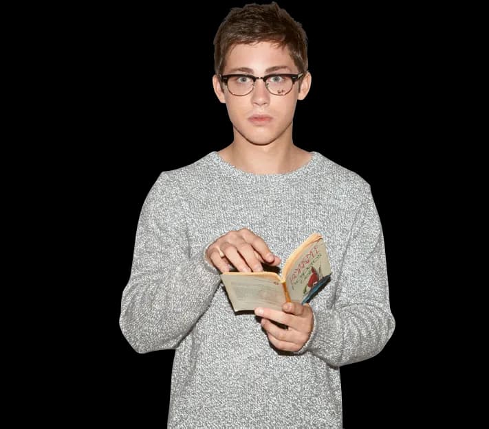 Logan-Lerman-PNG-File