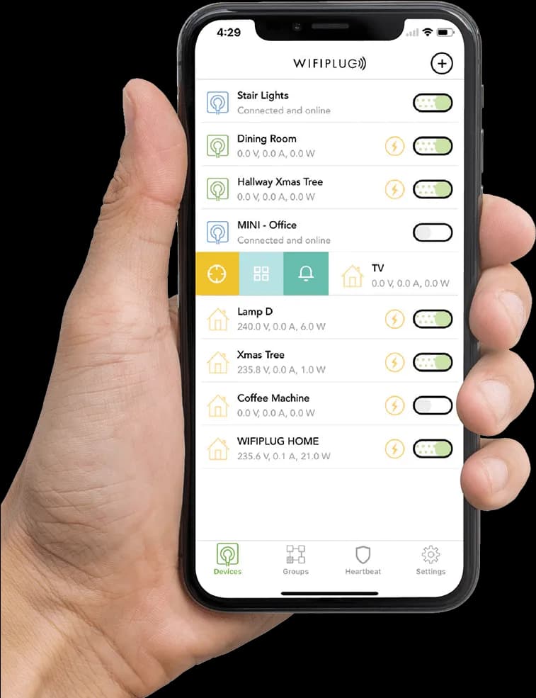 Male-Hand-Holding-IPhone-PNG-Clipart