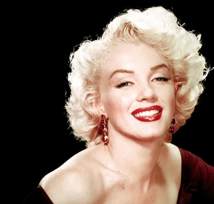 Marilyn-Monroe-PNG-File
