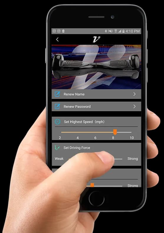 Mockup-Hand-Holding-Smartphone-PNG-Image