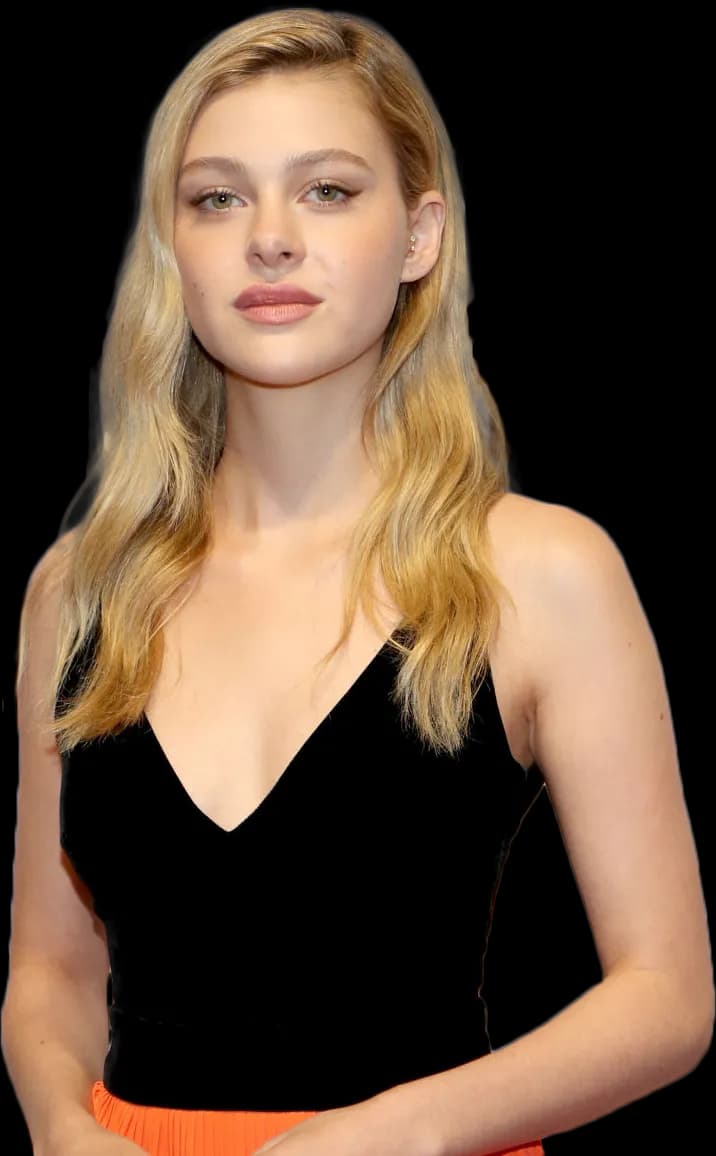 Nicola-Peltz-PNG
