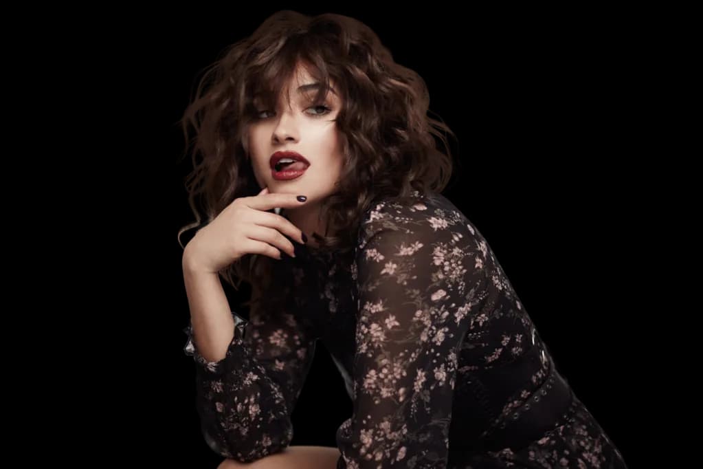 Shay Mitchell, Media Personality, Model, Influencer, Philanthropist PNG